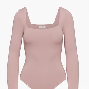 Babaton contour long-sleeve size M brand new without tags